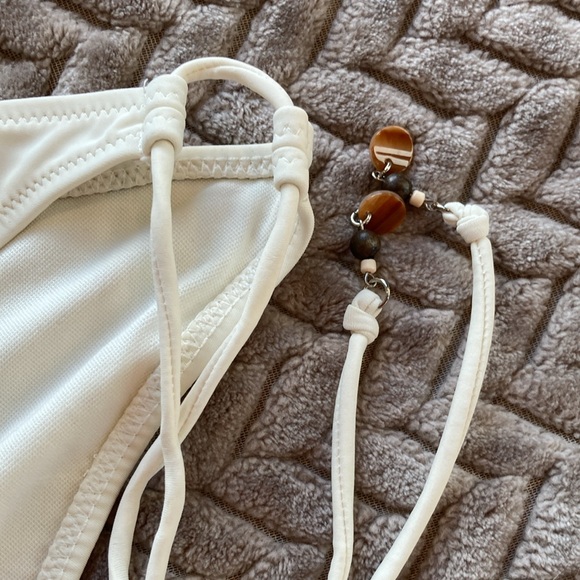 NWOT - American Eagle bikini bottoms. Size Medium. - Picture 5 of 9